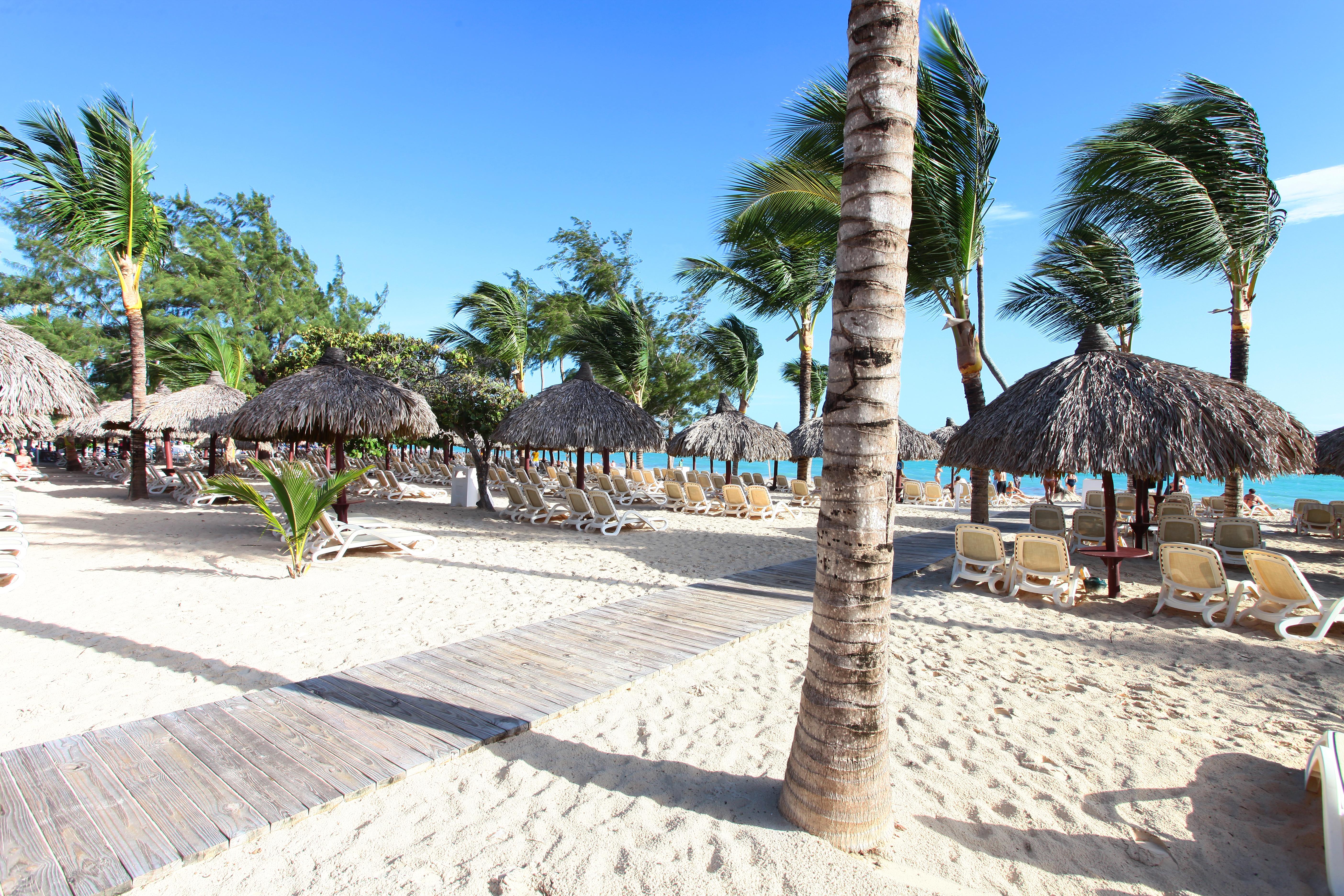 Bahia Principe Luxury Esmeralda All Inclusive - Newly Renovated (Adults Only) Hotel Punta Cana Exterior photo